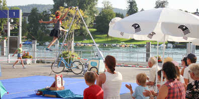 Historische Kulisse, vielfältige Kleinkunst und zahlreiche Begegnungen prägen das nordArt-Theaterfestival in Stein am Rhein.