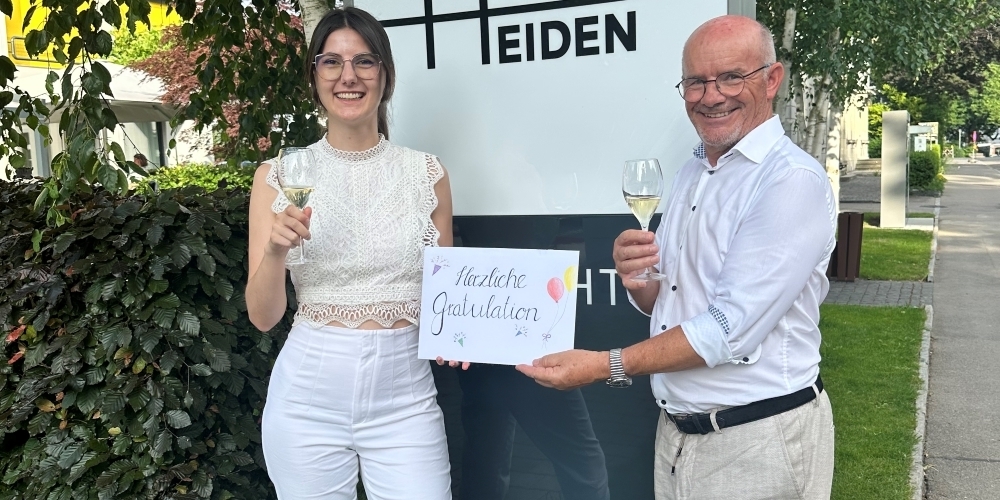 Maria Näf und Verwaltungsratspräsident Köbi Frei