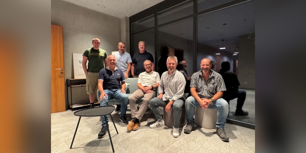 Patrick Strässle, Urs Oberholzer, Köbi Haltinner, Bernd Lebrun, Daniel Kressig Martin Schäpper, Martin Mehr.
