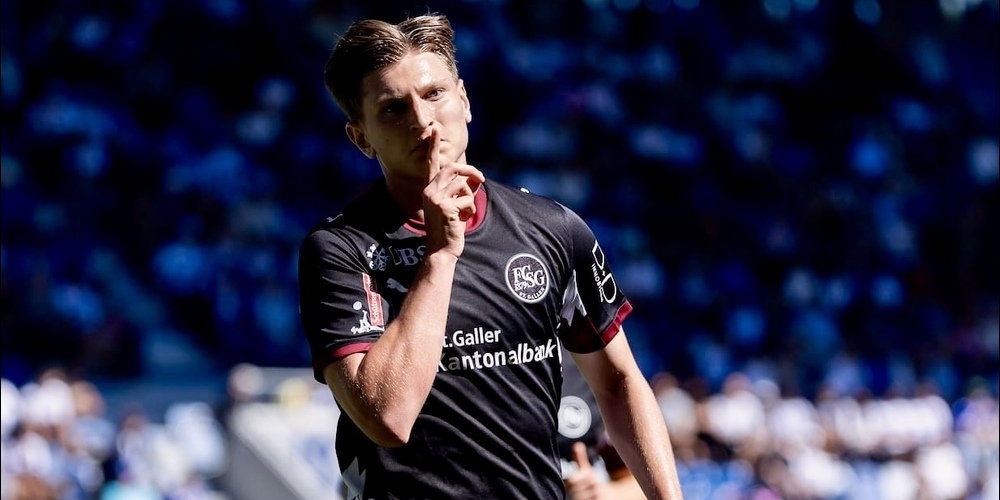 Alessandro Vogt führt St.Gallen mit einem Doppelpack zum Sieg.