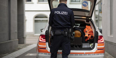 Die Umstände, die zum Tod einer 42-jährigen Frau führten, werden weiter abgeklärt. Sie wurde leblos im Bodensee aufgefunden. (Symbolbild)
