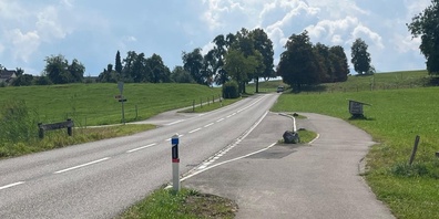 Die Ausfahrtsstelle an der Grüningerstrasse von der früheren Busverbindung ist noch da. Ob sie bald wieder genutzt wird?