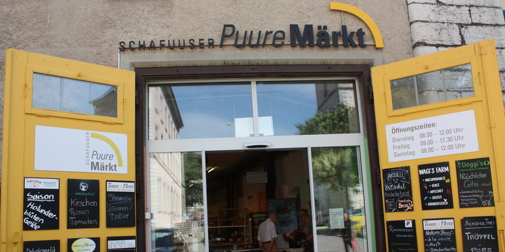 Mitten in der Stadt befindet sich der Schafuuser Puure Märkt. www.puuremaerkt.ch