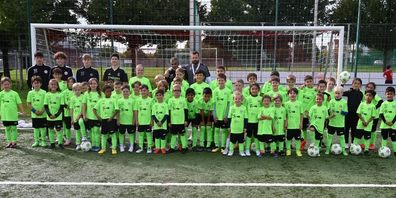 Während fünf Tagen können im Camp des FCRJ fussballbegeisterte Mädchen und Knaben ihrem Hobby nachgehen.
