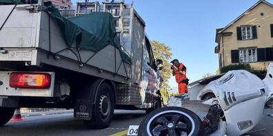 Bei der Kollision von Roller und Lieferwagen in Meilen wurde der Rollerfahrer schwer verletzt.