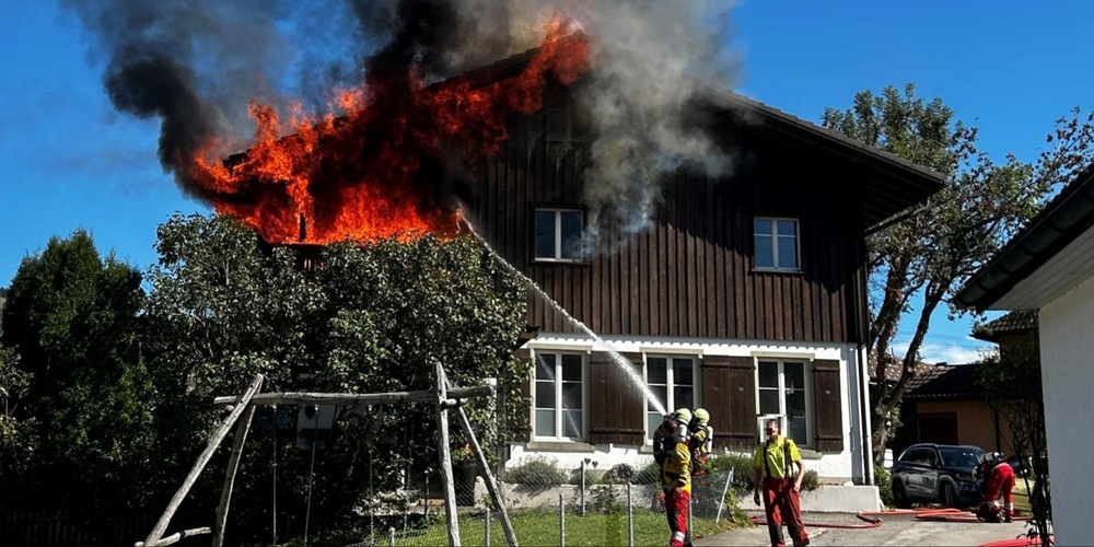 Das Feuer konnte rasch unter Kontrolle gebracht werden.