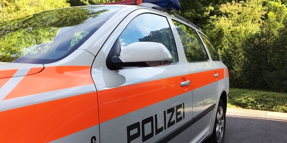 Die Kantonspolizei Glarus sucht nach Hinweisen zu einer versuchten Vergewaltigung nahe des ESAF-Geländes. (Symbolbild)