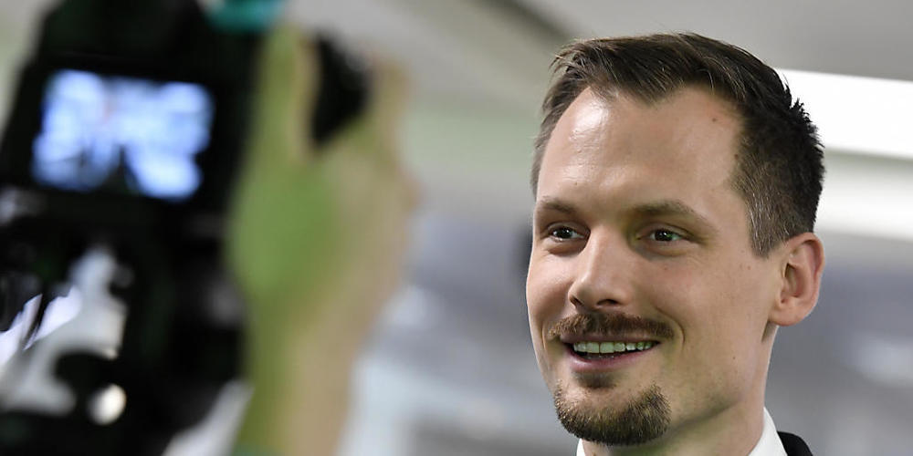 Jonas Projer verlässt nach zwei Jahren den digitalen Sender Blick TV und wechselt zur "NZZ am Sonntag". (Archivbild)