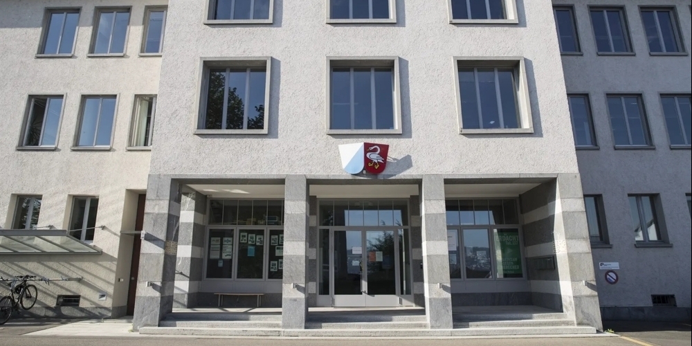 Die brutale Tat wird am Bezirksgericht Horgen verhandelt.