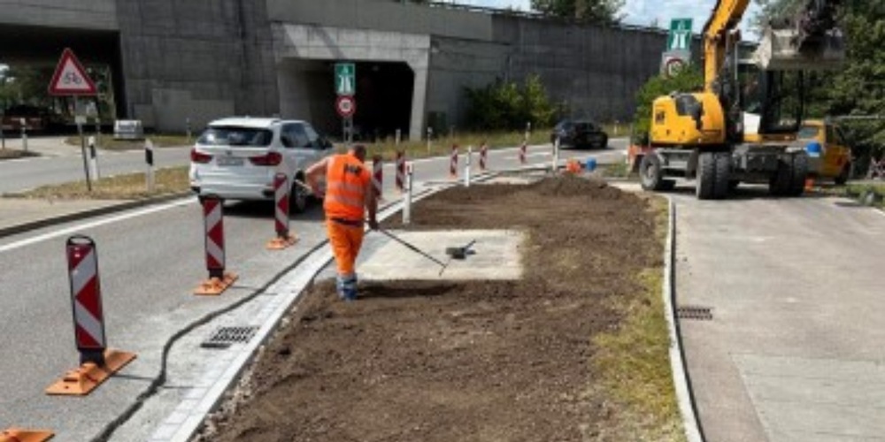 Vorarbeiten für Pannenstreifen, Lärmschutz und neue Signalportale laufen planmässig.