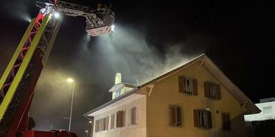 Der Brand brach in der Küche in einer der Wohnungen des Mehrfamilienhauses aus.