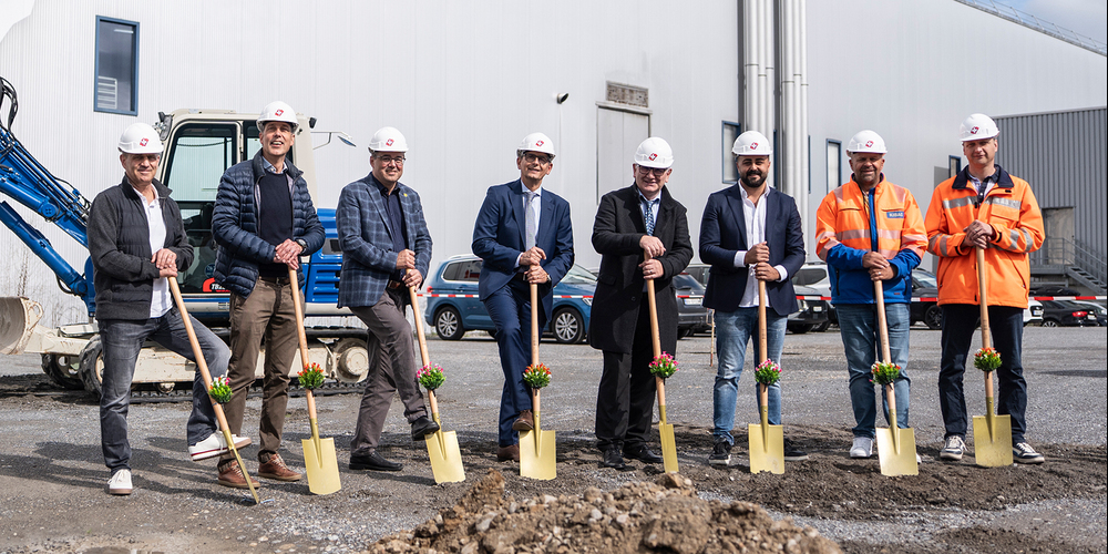Reto Suhner (Spar Handels AG), Christian Schär (Schlachtbetrieb St.Gallen AG), Wolfgang Giella (Stadtpräsident Gossau), Reto Sutter (Vorsitzender der Geschäftsleitung), Stefano Martinetti (Leiter Areale und Technik), Delil Karakurt (Nänny + Partner AG), Fredi Jäggi (Kibag) und Roman Mader (Stutz AG)