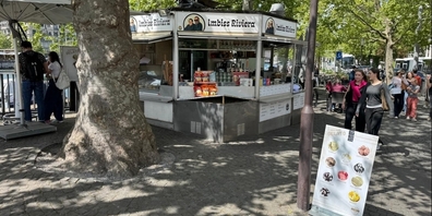 Der Riviera Imbiss steht seit Jahrzehnten am Utoquai. Geht es nach dem Stadtrat, muss der Stand aber Ende Jahr schliessen, weil er in einer Freihaltezone steht. Gleiches droht dem Bistro&amp;Grill am See beim Bürkliplatz.