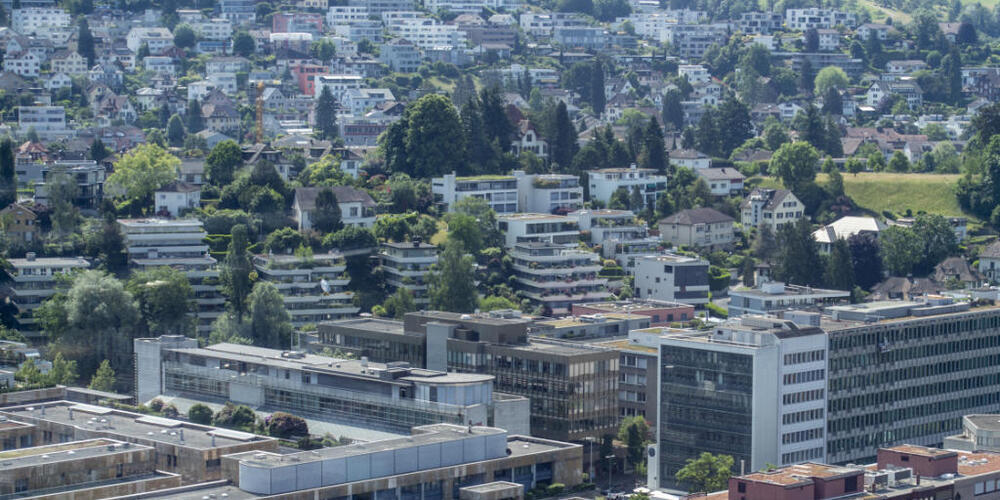 Für den Zuger Mitteilstand wird es immer schwieriger, erschwingliche Wohnungen zu finden. (Archivaufnahme der Stadt Zug)