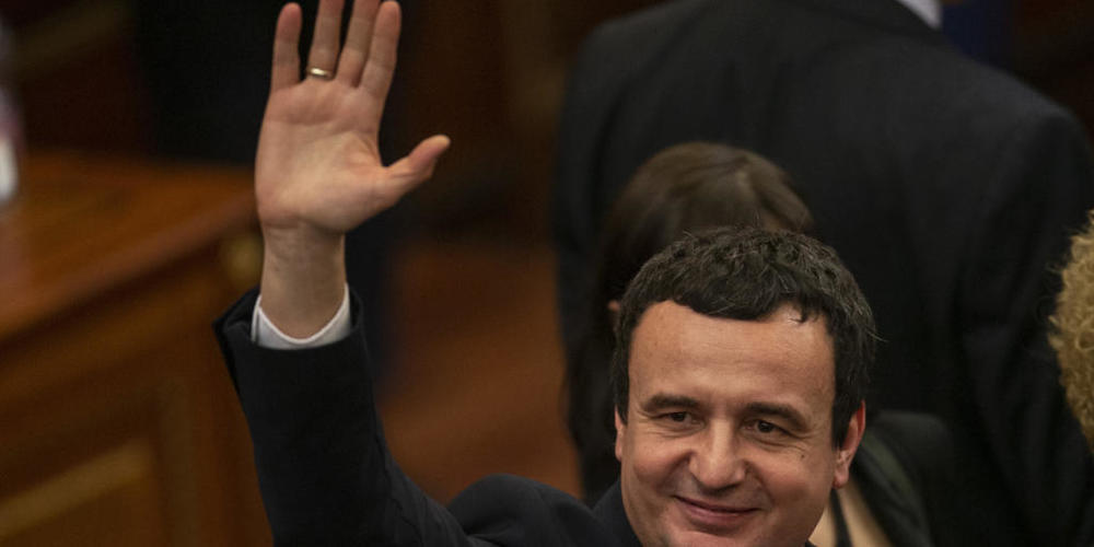 ARCHIV - Der kosovarische Politiker Albin Kurti, Chef der Partei Vetevendosje (Selbstbestimmung). Foto: Visar Kryeziu/AP/dpa