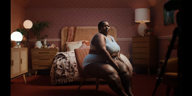 Die neue Kampagne 'Here to Stay' zielt darauf ab, einen Dialog über Kernwerte wie Vielfalt, Inklusion und die Stärkung von Frauen zu fördern.