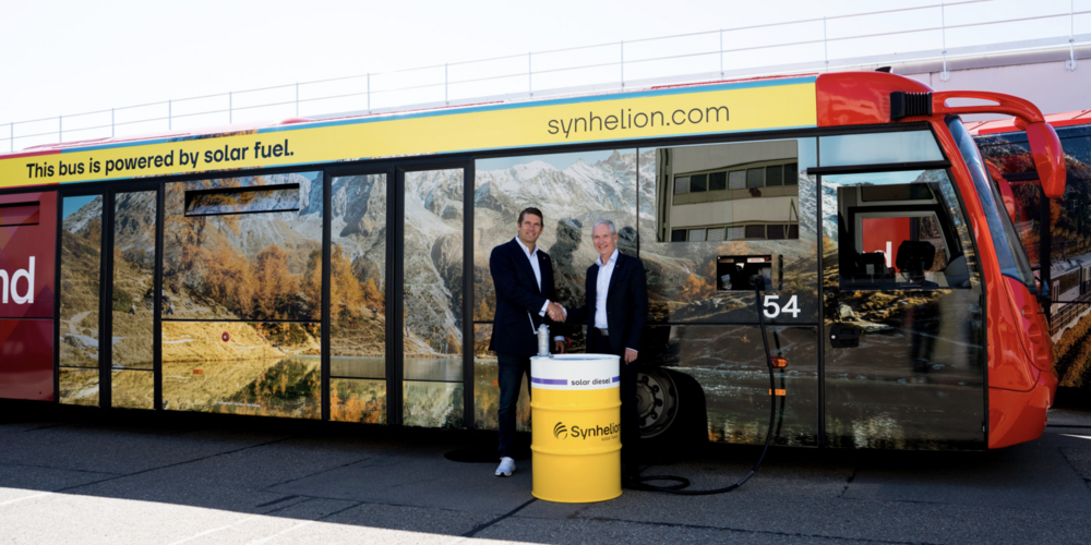 Erster Solar-Diesel betriebener Passagierbus am Flughafen Zürich