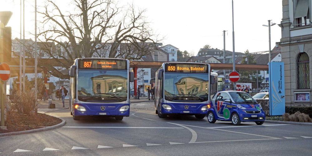 Die Stadt Wetzikon erneuert Teile des Bushofs Postplatz und der Poststrasse, um die Infrastruktur bis zur geplanten Neugestaltung sicher und nutzbar zu halten.