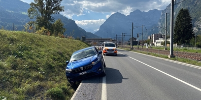 Der Unfall ereignete sich, weil der Autofahrer kurzzeitig abgelenkt wurde.