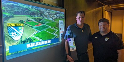 Björn Hviid (links) wurde an der Hauptversammlung zum Ehrenmitglied ernannt und durch Michael Heeb, Präsident, geehrt.