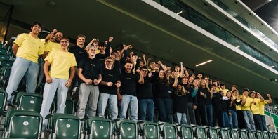 Die Matchpoint-Talente gemeinsam mit den Lernenden aus dem «5er Clan» (Baumann Electro, Elektro Stampfl, Elektro Steiger, Elektro Wegmann und Net Works)