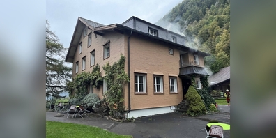 Die Feuerwehr konnte die Rauchentwicklung schnell eindämmen. Verletzt wurde niemand, es entstand jedoch Sachschaden. 