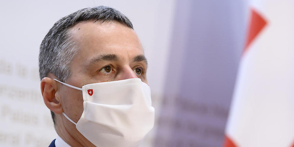 Aussenminister Ignazio Cassis strebt neue Verhandlung zum bilateralen Freihandelsabkommen an.