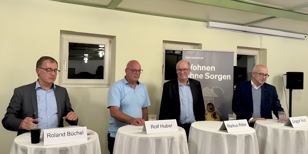 Roland Rino Büchel, Rolf Huber, Markus Ritter und Gregor Rutz diskutierten im «Kreuz»