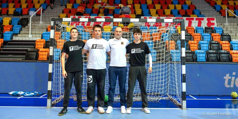 In der Suisse Goalkeeper Academy Schaffhausen erhalten talentierte Nachwuchstorhüter eine speziell auf die Bedürfnisse von Torhütern zugeschnittene Ausbildung auf Top-Niveau.