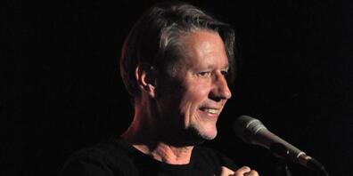 Der 63-jährige Deutsche Andreas Rebers bekommt den Schweizer Kabarettpreis Cornichon 2021.