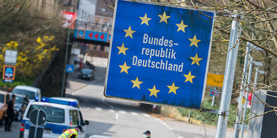 ARCHIV - Die Infektionslage in Frankreich hat sich in den vergangenen Wochen kontinuierlich verschlechtert. Nun wird das Land zum Hochinzidenzgebiet mit Testpflicht bei der Einreise. Foto: Oliver Dietze/dpa