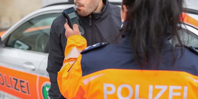Aufforderung zum Anhalten ignoriert - Billet weg.