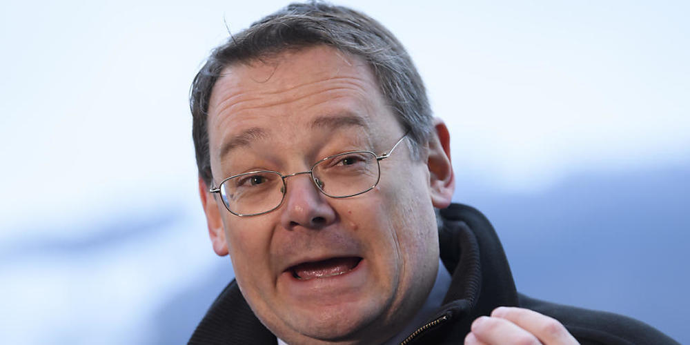 SVP-Nationalrat Franz Ruppen wäre gemäss provisorischen Zwischenergebnissen auf Kosten der CVP in die Walliser Regierung gewählt. (Archivbild)