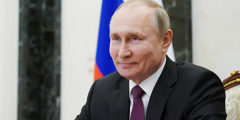Russlands Präsident Wladimir Putin wirbt für eine Impfung gegen das Coronavirus. Foto: Alexei Druzhinin/Pool Sputnik Kremlin/AP/dpa