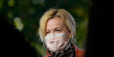 ARCHIV - Deborah Birx berichtet von einem unangenehmen Telefonat mit Donald Trump. Foto: Carolyn Kaster/AP/dpa