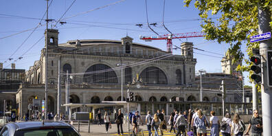 Rund um den Zürcher Hauptbahnhof soll künftig Tempo 30 gelten. (Archivbild)