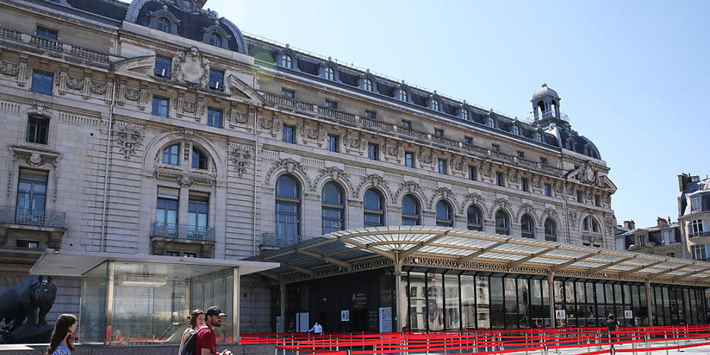 ARCHIV - Das Pariser Musée d'Orsay wird künftig den Namen des verstorbenen Ex-Präsidenten V. Giscard d'Estaing im Titel tragen. Foto: Gao Jing/XinHua/dpa