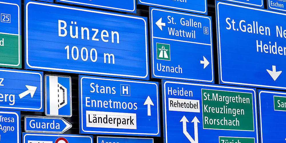 Die Fahrschülerinnen und Fahrschüler des vergangenen Jahres lieferten bei der Theorieprüfung ein besseres Ergebnis ab als ihre Vorgängerinnen und Vorgänger. Zudem wurden mehr Prüfungen abgelegt. (Symbolbild)