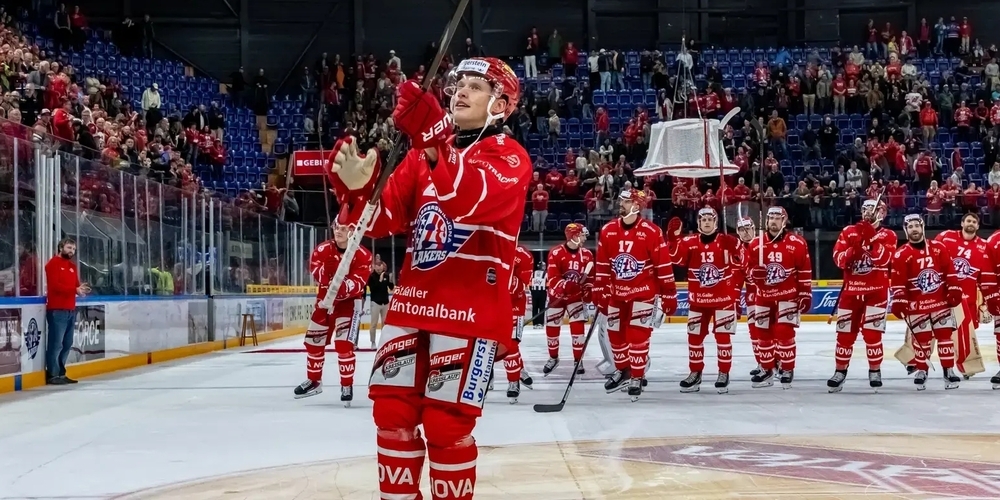 Verteidiger Lawrence Pilut fällt verletzungsbedingt für rund vier Monate aus.