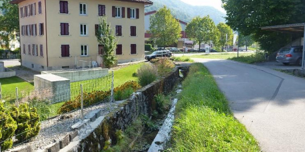 Über das Hochwasserschutz-Projekt Huebbach wird seit Jahren diskutiert. Nun soll über den Kredit an der Urne abgestimmt werden. (Archivbild)