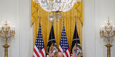 US-Präsident Joe Biden spricht während seiner ersten formellen Pressekonferenz im East Room des Weißen Hauses. Foto: Evan Vucci/AP/dpa