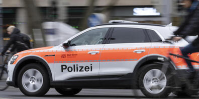 Ein Touristenbus prallte am Dienstagmittag in das Kunsthaus Zürich. Die Stadtpolizei Zürich schliesst ein medizinisches Problem beim Chauffeur nicht aus. (Symbolbild)