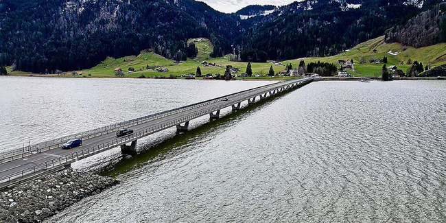 Der tote Wolf  wurde auf dem Steinbachviadukt gefunden.
