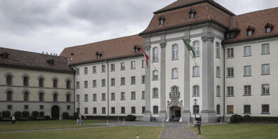 Die St. Galler Regierung soll beim Entlastungspaket nochmals über die Bücher. Dies fordern die Gemeinden. (Archivbild)