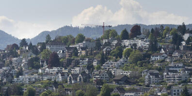Bürgerliche Kreise wollen Menschen, die jünger als 50 Jahre alt sind, den Kauf von Wohneigentum im Kanton Zürich erleichtern. Der Kantonsrat lehnte am Montag eine Initiative des Hauseigentümerverbands aber ab. (Symbolbild)