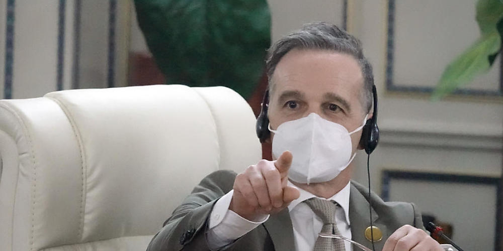 Heiko Maas (SPD), Außenminister von Deutschland, nimmt an einem Gespräch teil. Foto: Michael Fischer/dpa