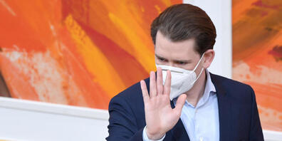 Sebastian Kurz (ÖVP), Bundeskanzler von Österreich, nimmt an einer Sitzung des Bundesrates in der Wiener Hofburg teil. Foto: Roland Schlager/APA/dpa