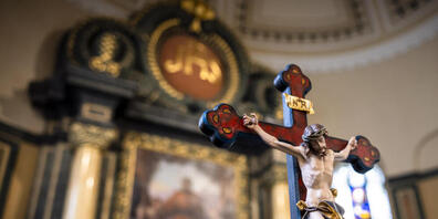 Die katholische Kirche im Kanton Zürich will andere Religionsgemeinschaften in den kommenden Jahren mit insgesamt 6 Millionen Franken unterstützen. Das Kirchenparlament hat dem Vorhaben im zweiten Anlauf zugestimmt. (Symbolbild)