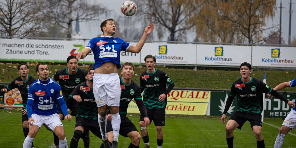 Noah Thönig hatte mit seinem Kopfball an die Latte viel Pech. 