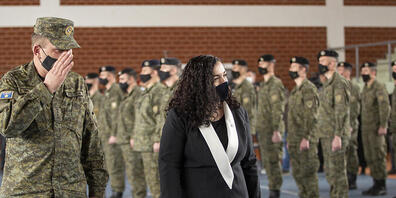 Erst kommissarische Staatspräsidentin, jetzt dauerhafte: Vjosa Osmani. Foto: Visar Kryeziu/AP/dpa